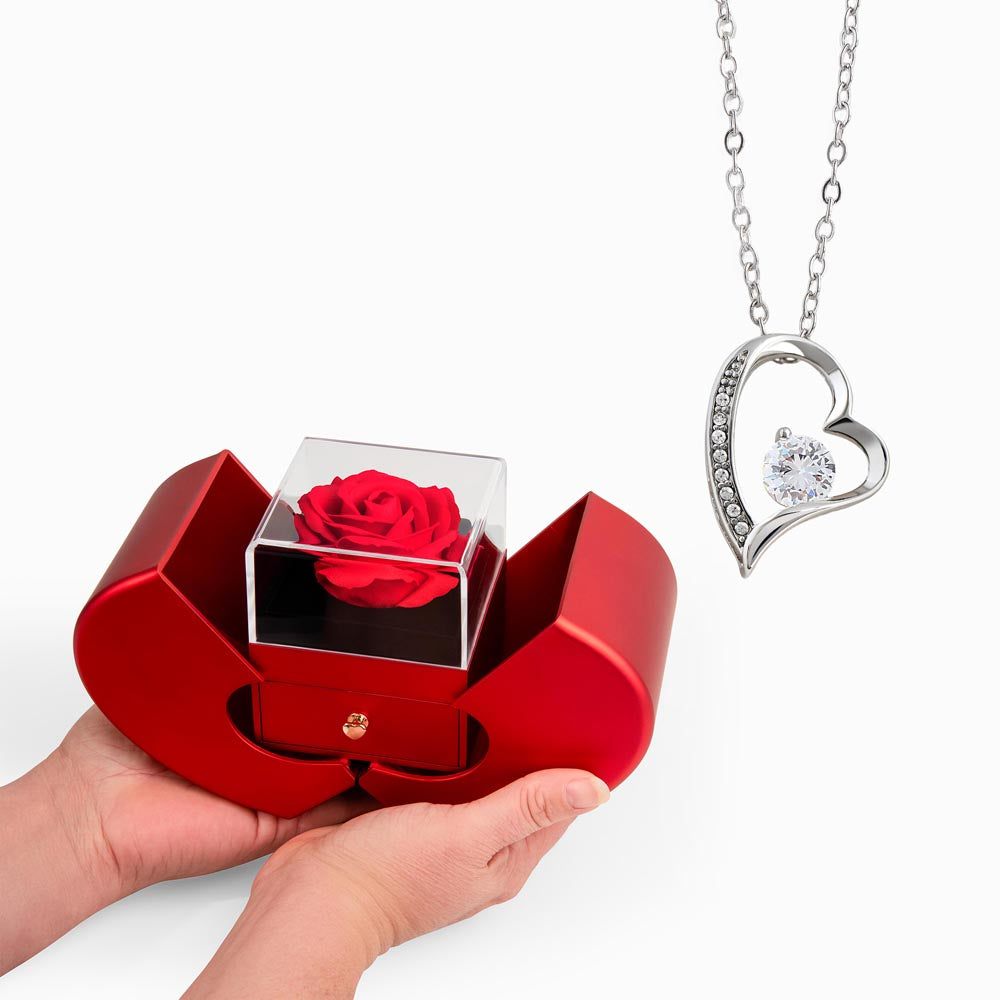 Forever Love Halskette mit Rosenbox