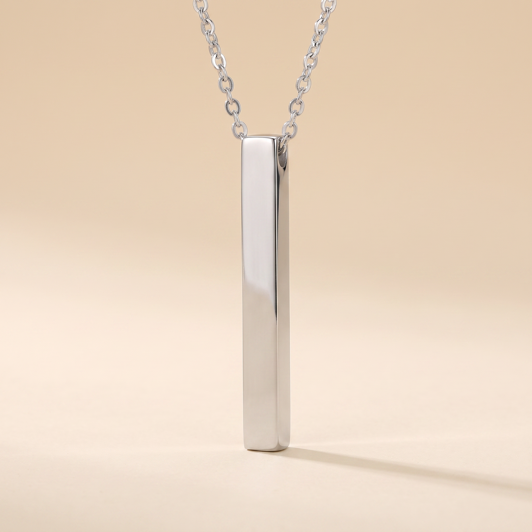 Halskette mit Gravur – Silber Edelstahl